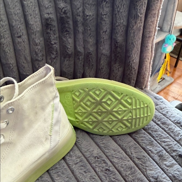 Men’s Converse Cream Glow in the Dark High-Tops with Neon Green Soles size 11.5 - Picture 11 of 15